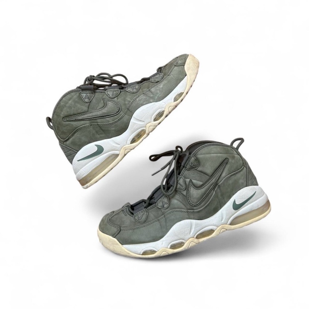 Nike Air More Uptempo Sneakers in green and white